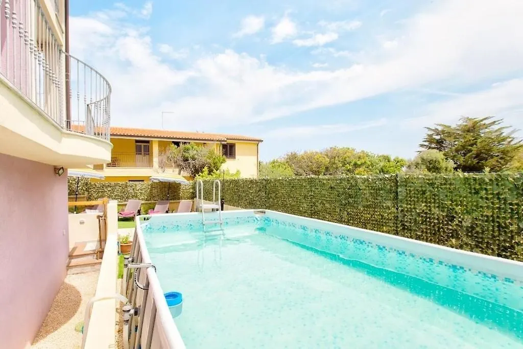 Valledoria Grande Villa Con Piscina Per 10 Persone A 500M Dalla Spiaggia Italy