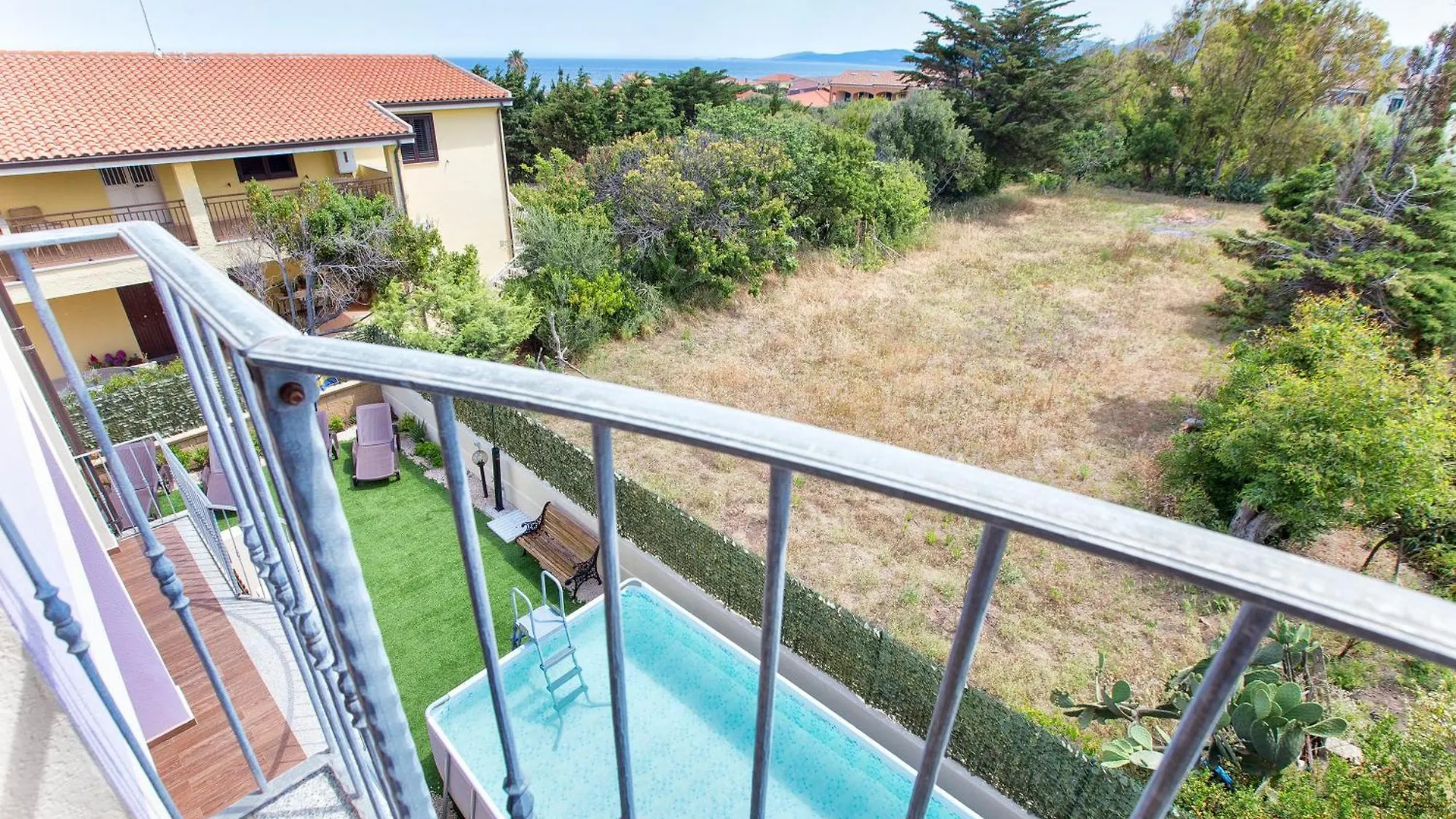 Valledoria Grande Villa Con Piscina Per 10 Persone A 500M Dalla Spiaggia Valledoria (Sardinia)
